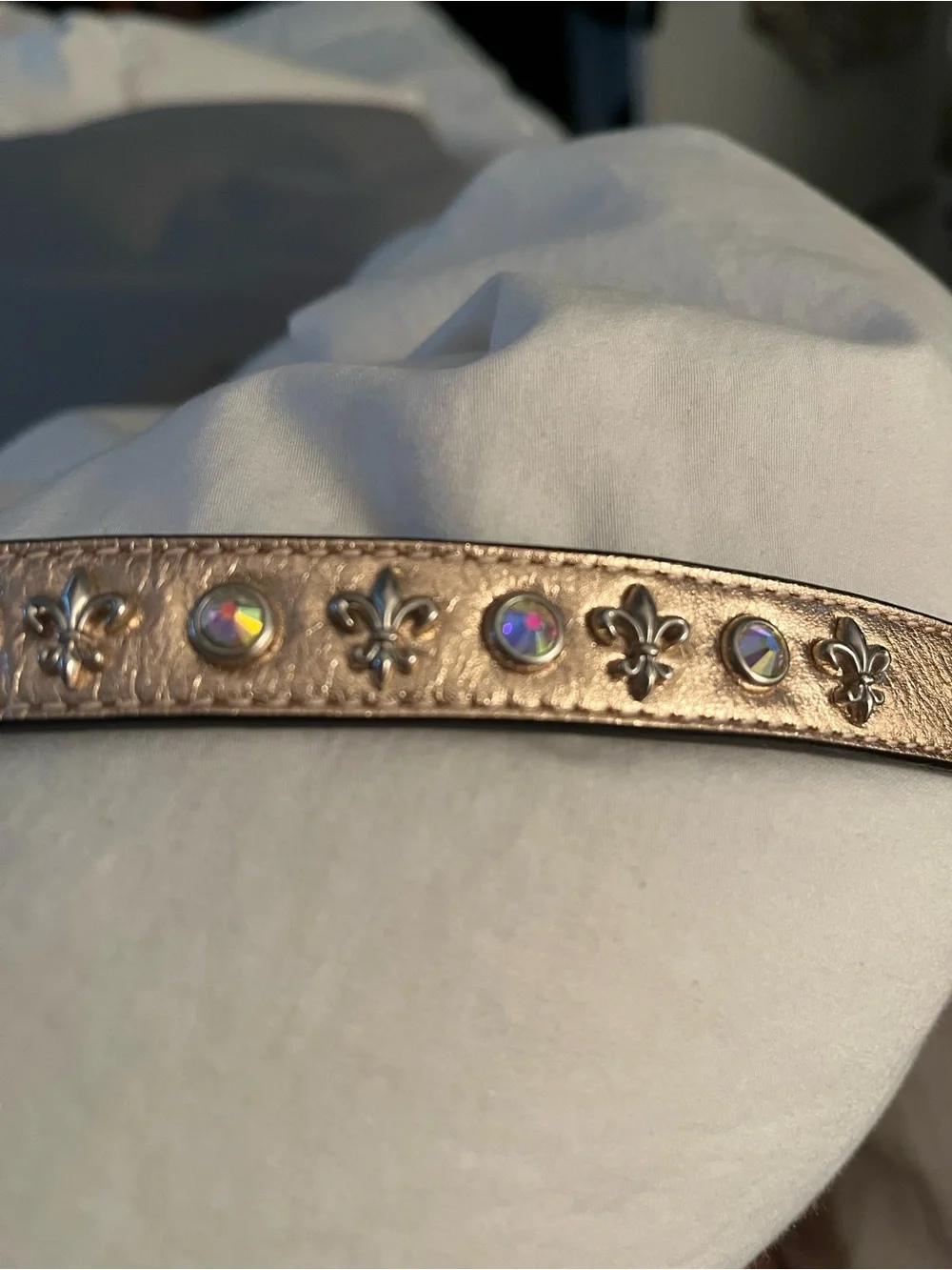 Woof Wear! Custom 14” lux dog collar NWT. Leather, crystals, fleur-de-lis